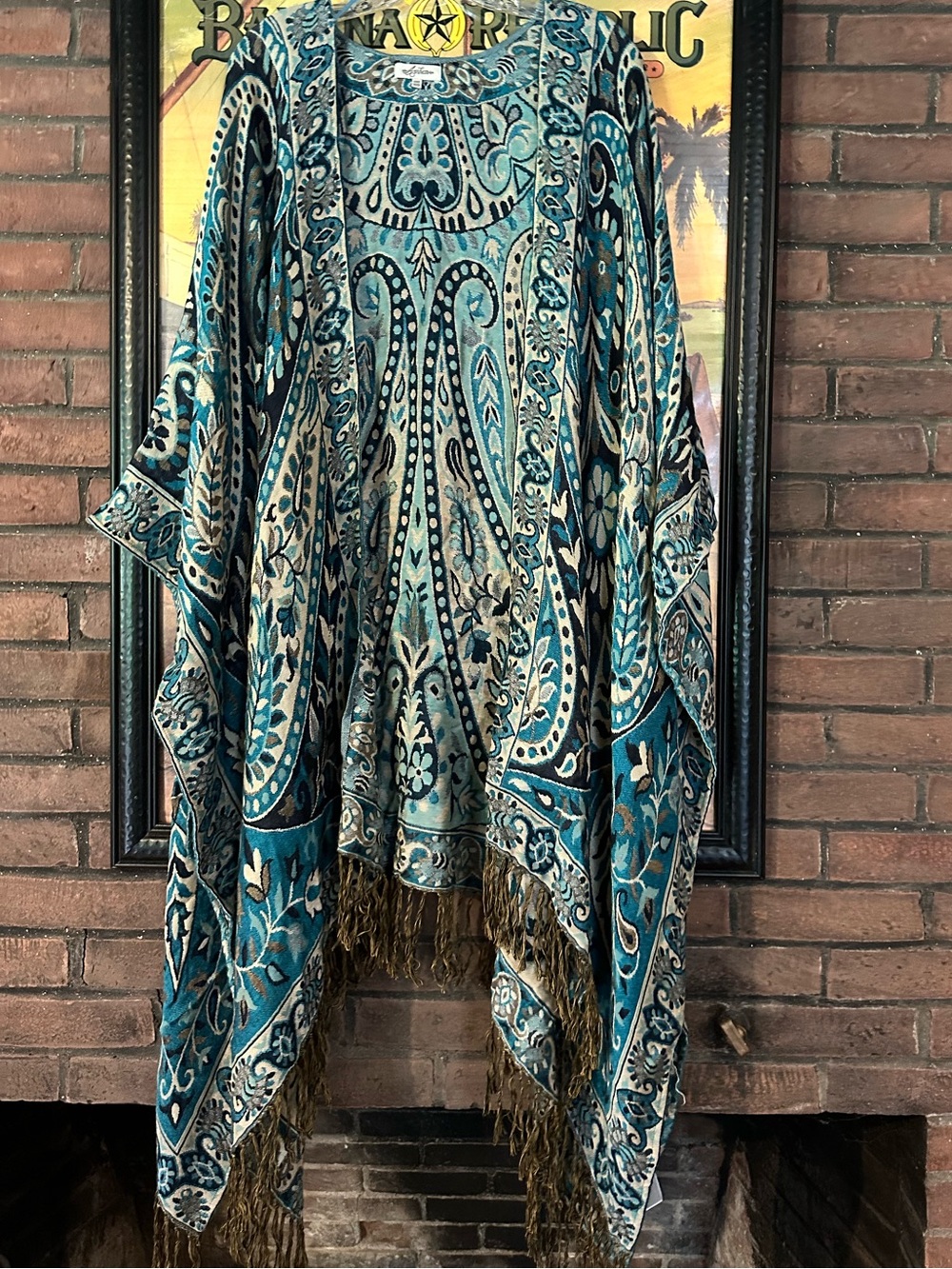 Rare Arnhem flour poncho teal and tans OS